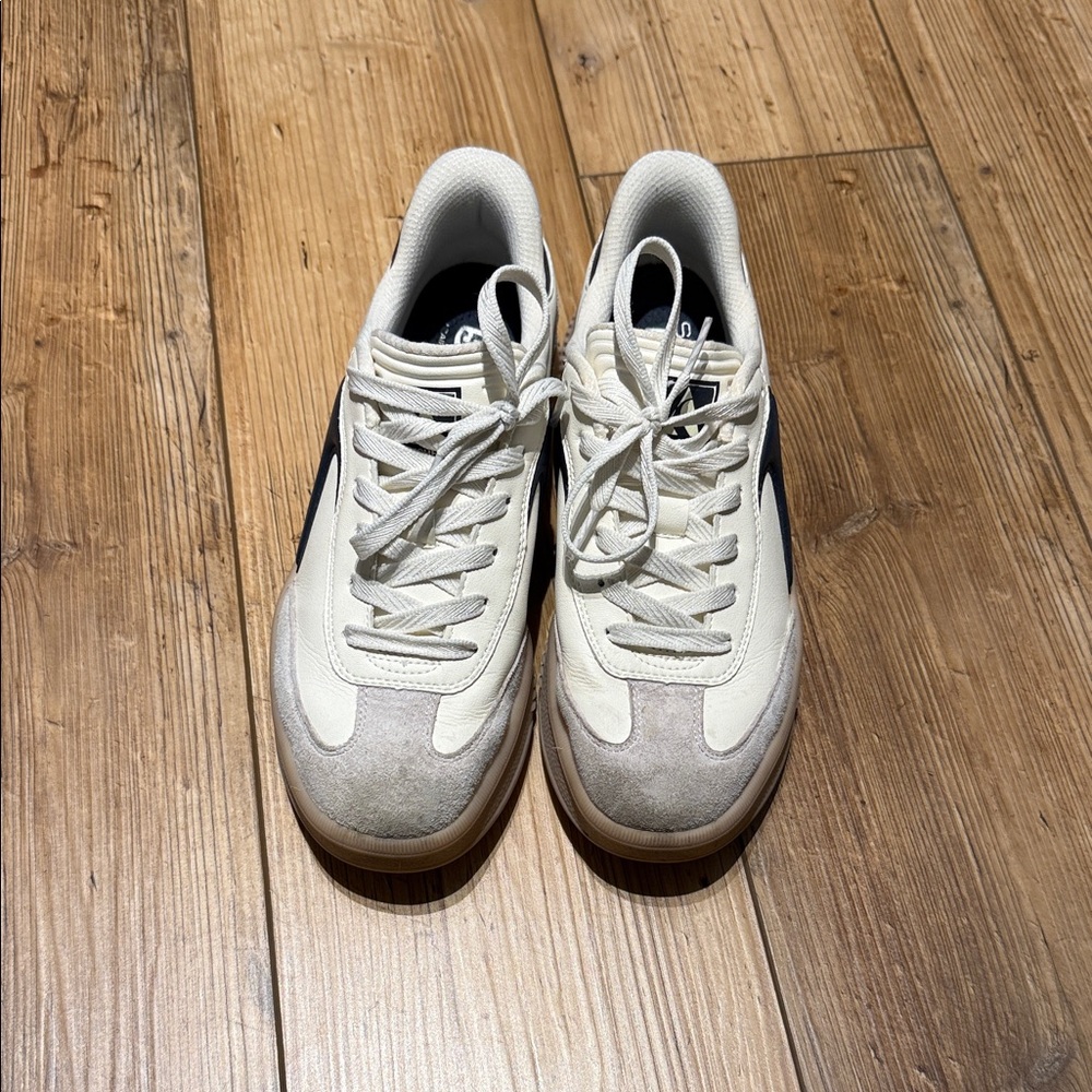 Skechers slip-ins